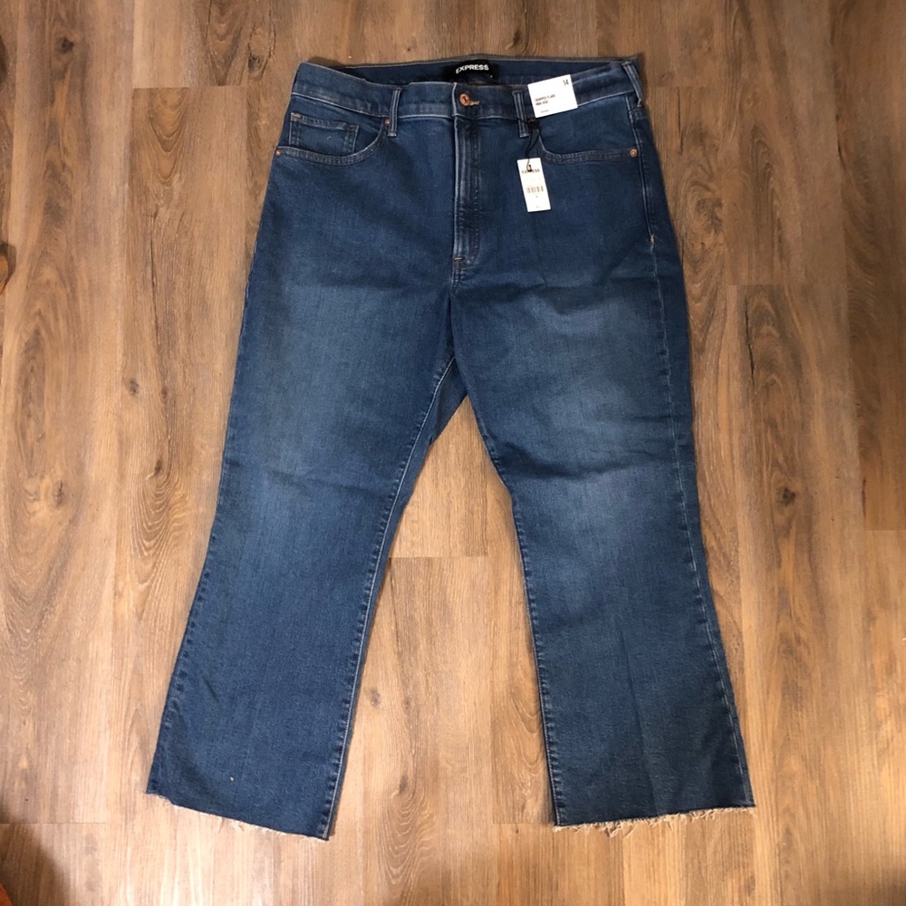 Express Cropped Flare High Rise size 14